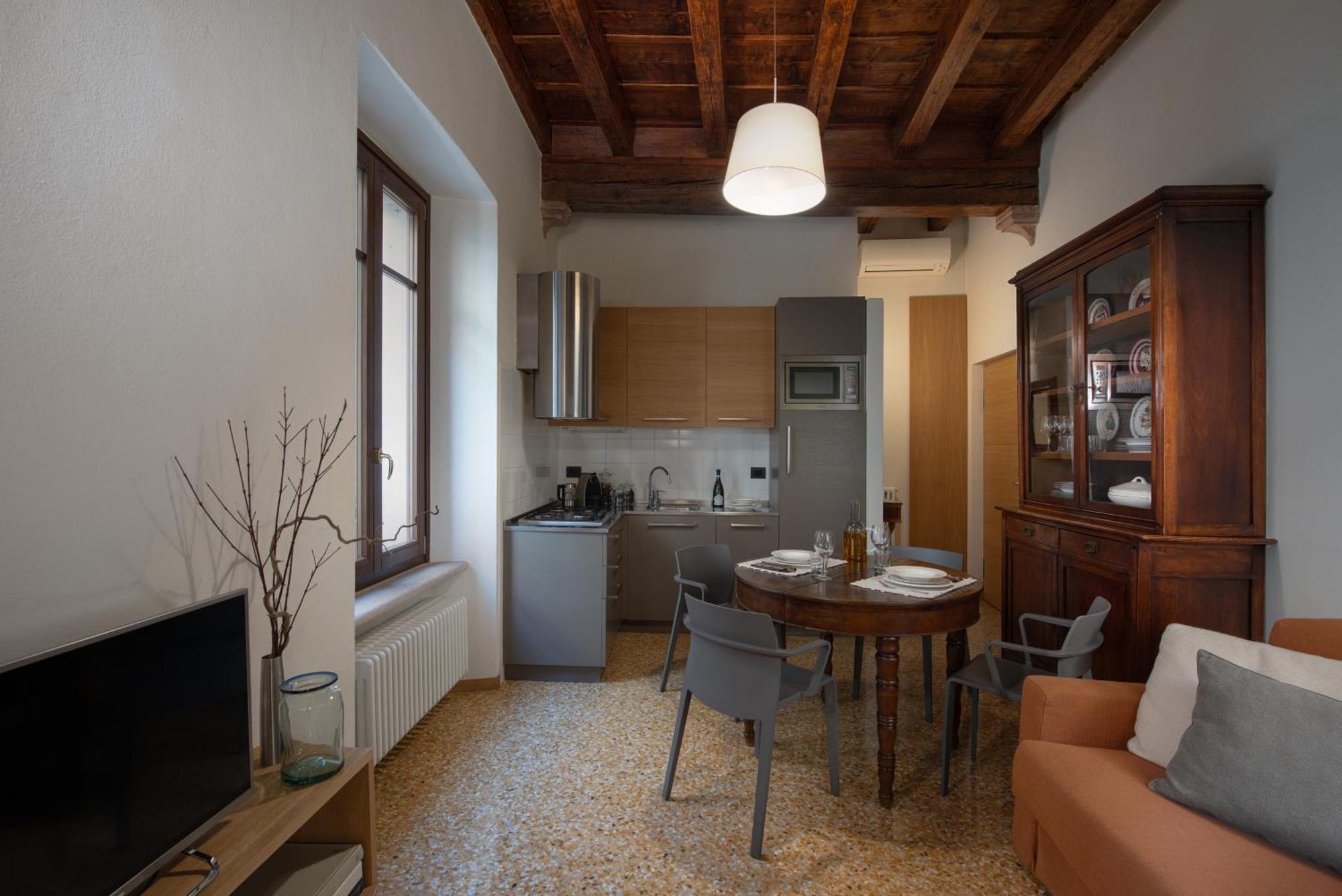 Residenza Roccamaggiore Verona Exterior photo