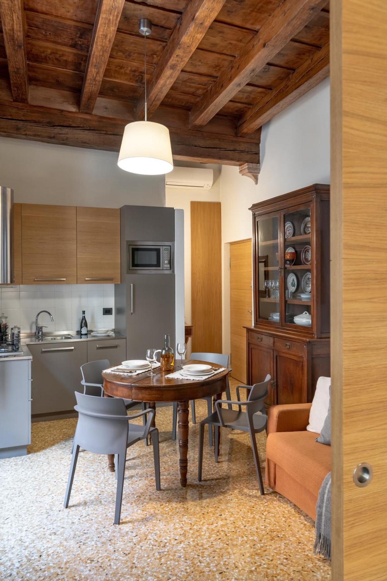 Residenza Roccamaggiore Verona Exterior photo