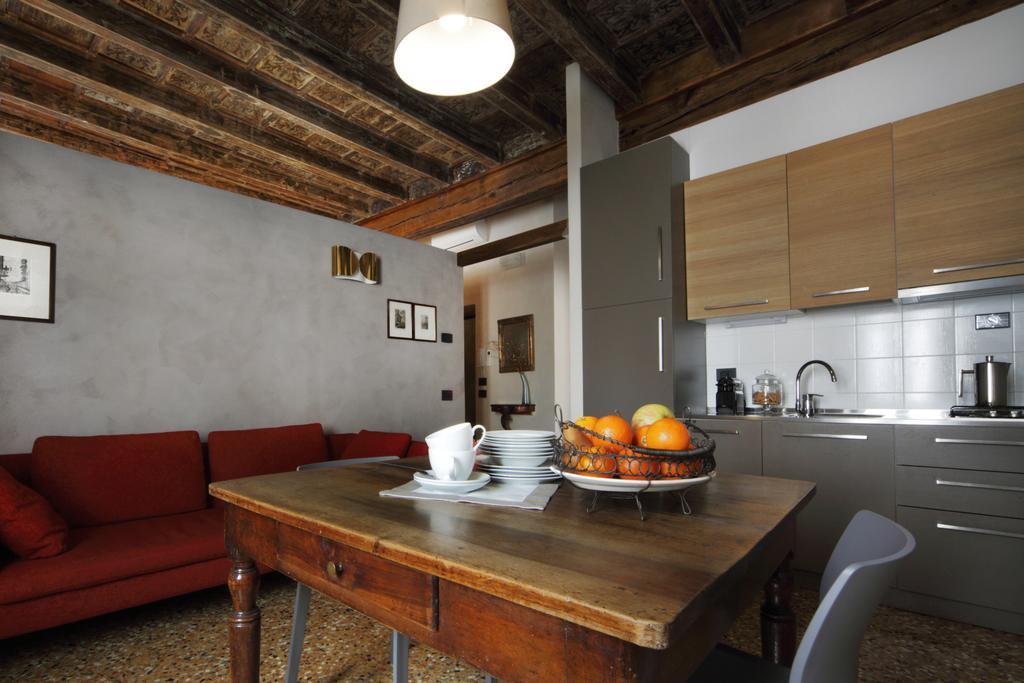 Residenza Roccamaggiore Verona Exterior photo